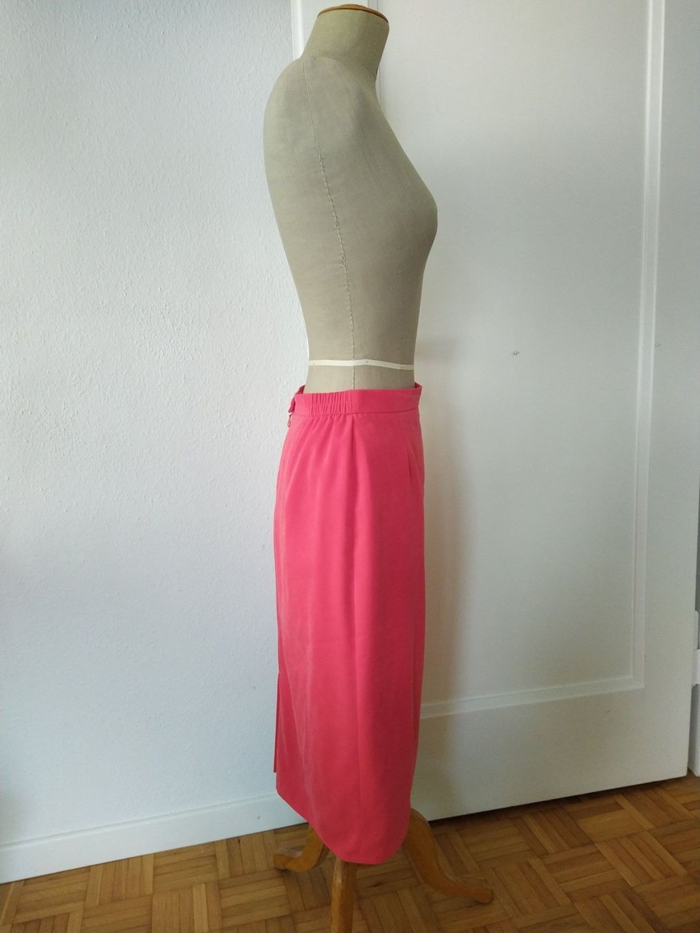 Completi & Tailleur: Zweiteiler mit Jupes und Bluse – Usato da Triesen venduto da stephanieschurti 4