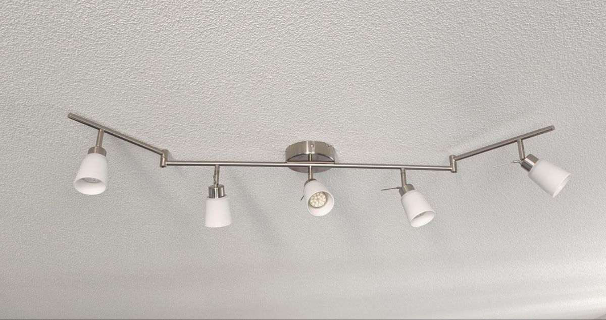Lampade: Moderne 5-flammige Deckenleuchte / Spotlampe – Usato da Schliern b. Köniz venduto da den_57hf