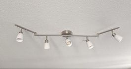 Moderne 5-flammige Deckenleuchte / Spotlampe