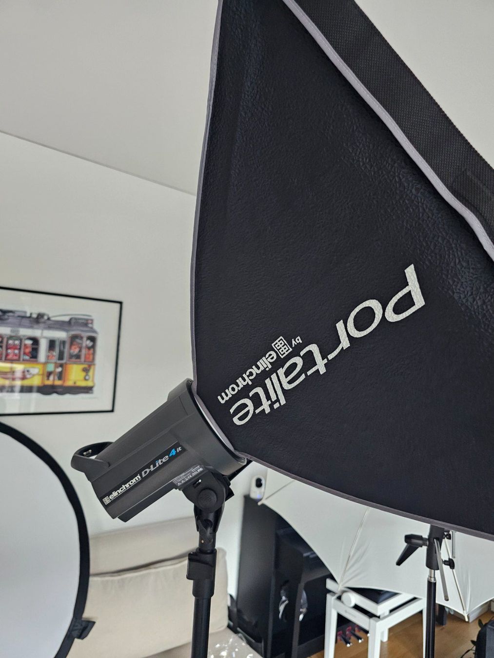 Poster & Bilder: Complete Elinchrom Studio Lighting Set – Excellent Condition – Gebraucht aus Zürich von gst_6rzn 3