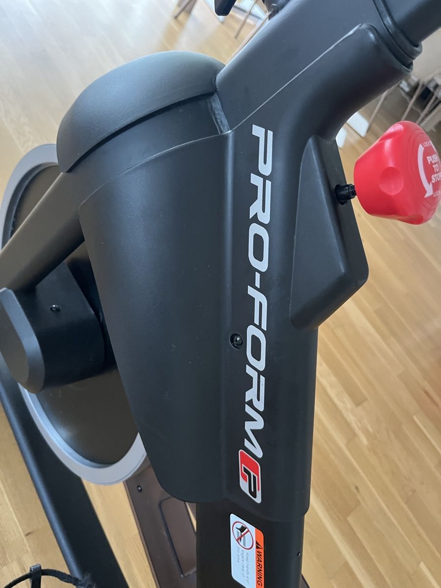 Decathlon Hometrainer: Pro-Form Smart Power 10.0 Spin Bike mit Display & Hanteln – Usato da Schönenberg TG venduto da ere_g6hm 2
