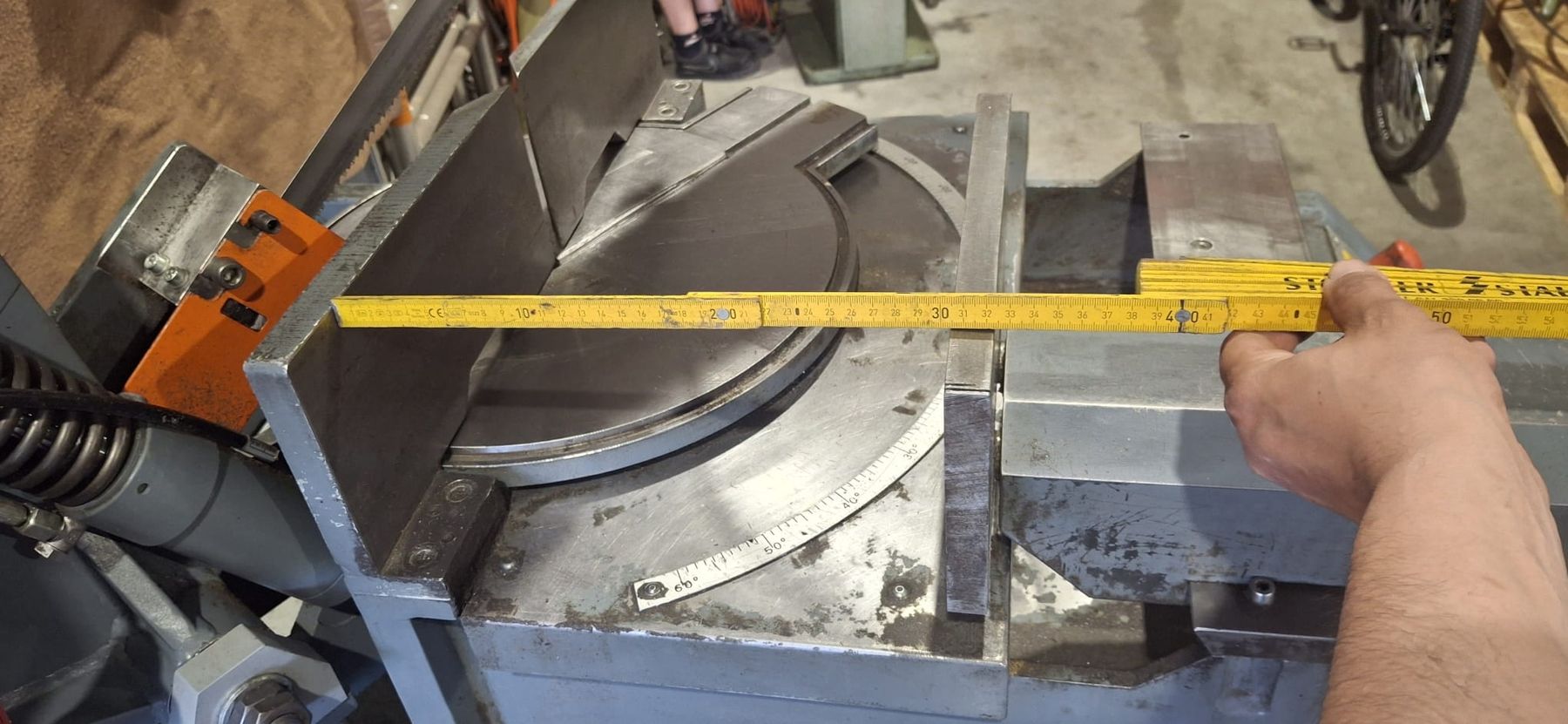 Seghe: Metallbandsäge MEBA Swing 260DG – Usato da Emmenbrücke venduto da meu_2j8p 6