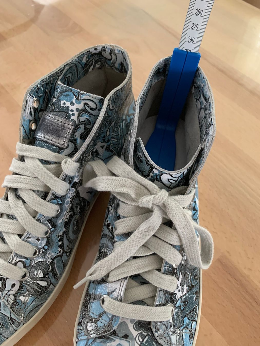 Scarpe da donna: Sneakers Grafiti Gr. 40 Leder – Nuovo e nell'imballaggio originale da Wetzikon ZH venduto da EvisStore 6