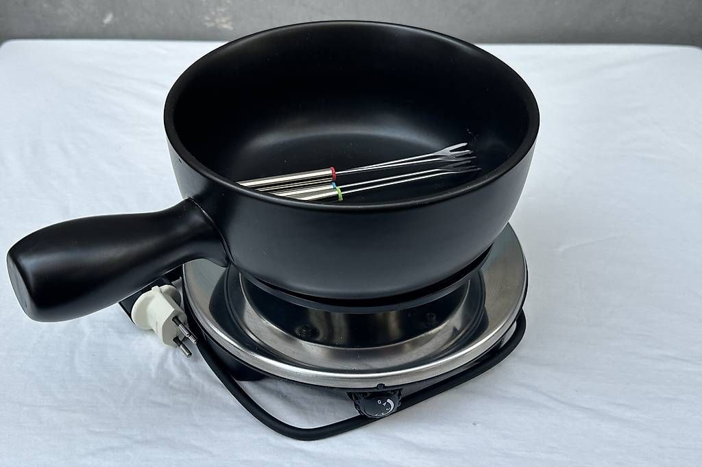 Elettrodomestici da cucina: Klarstein Fondue Set Induktion – Usato da Orselina venduto da RelovedEra