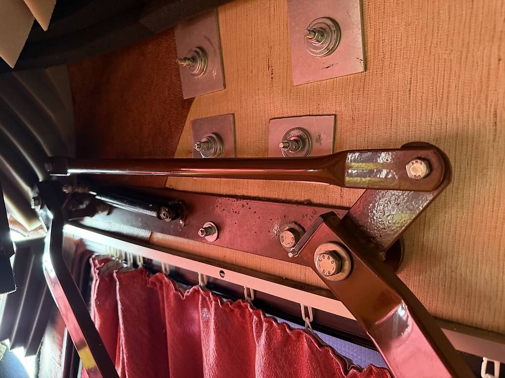 Lits: Letto Basculante Camper – D'occasion à Camorino par CamperCommunity 1
