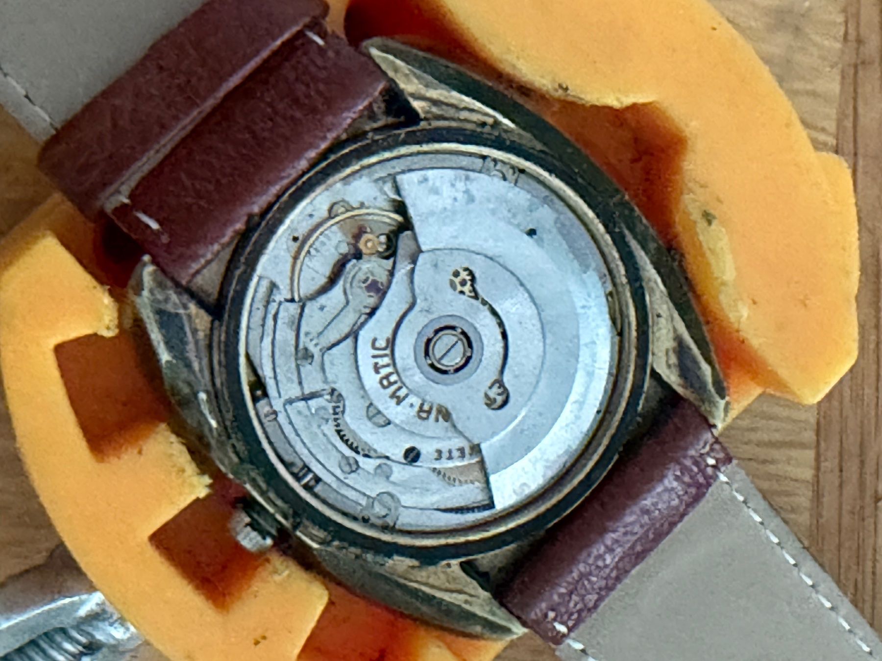Eterna Uhren: ETERNA MATIC 1000 - DATE Concept 80 MEGA RAR – Gebraucht aus Neftenbach von Taschen-Uhren 9