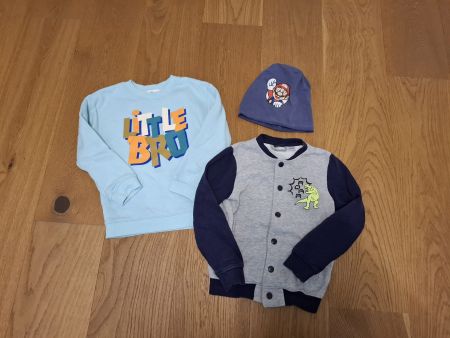 Kleiderpaket Jungs Gr. 110/116: Mütze,Collegejacke, Pullover