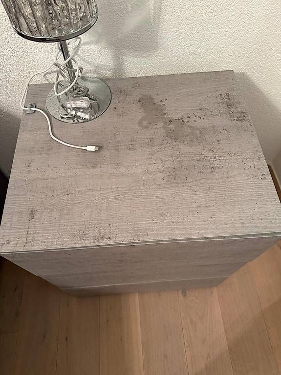 Comodini: Zwei Nachttische – Usato da Oberrohrdorf venduto da mrsxrdrgz 1