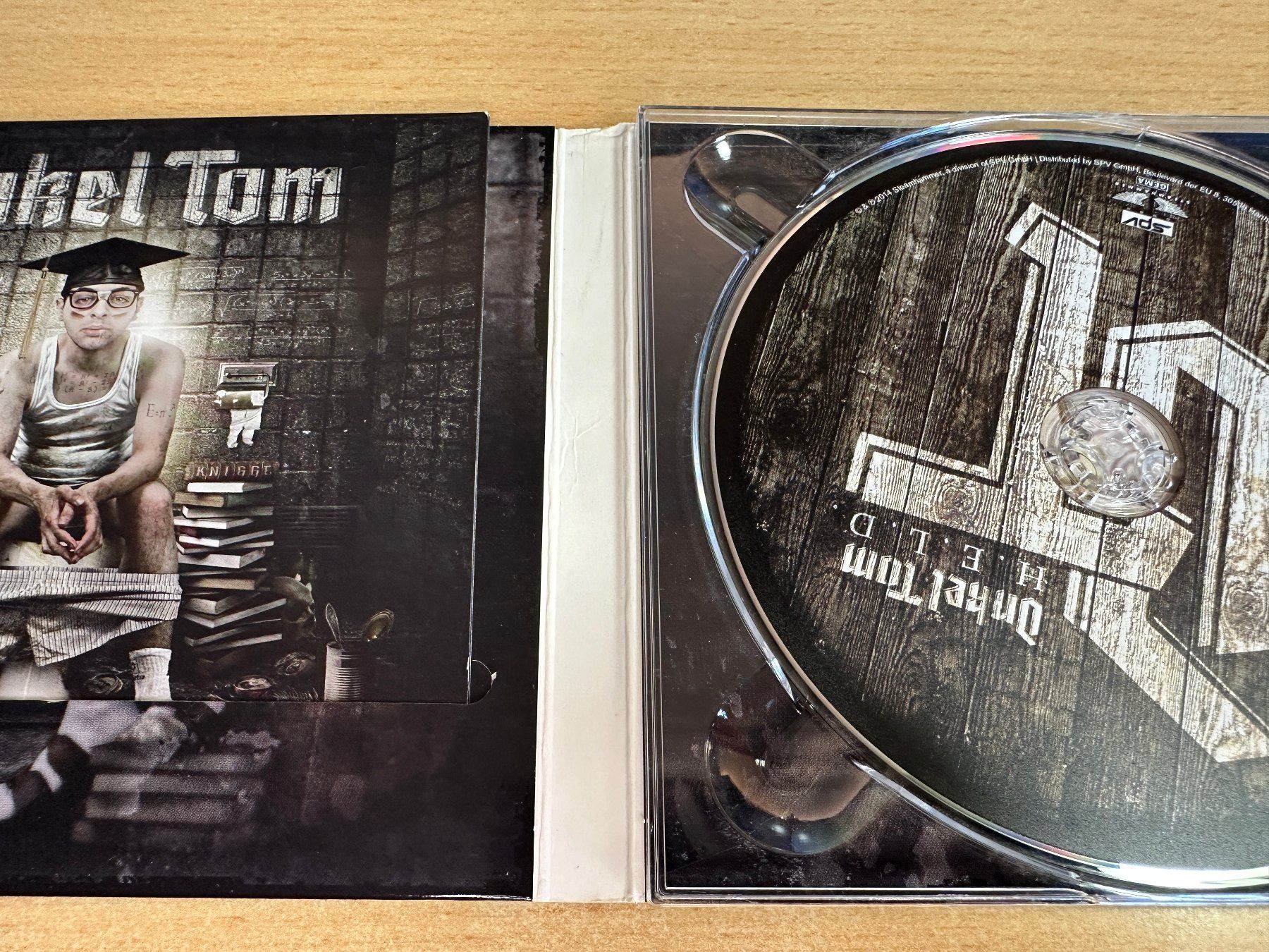 CD: K0 Onkel Tom – H.E.L.D. – Usato da Rikon im Tösstal venduto da Alpenmutz 2