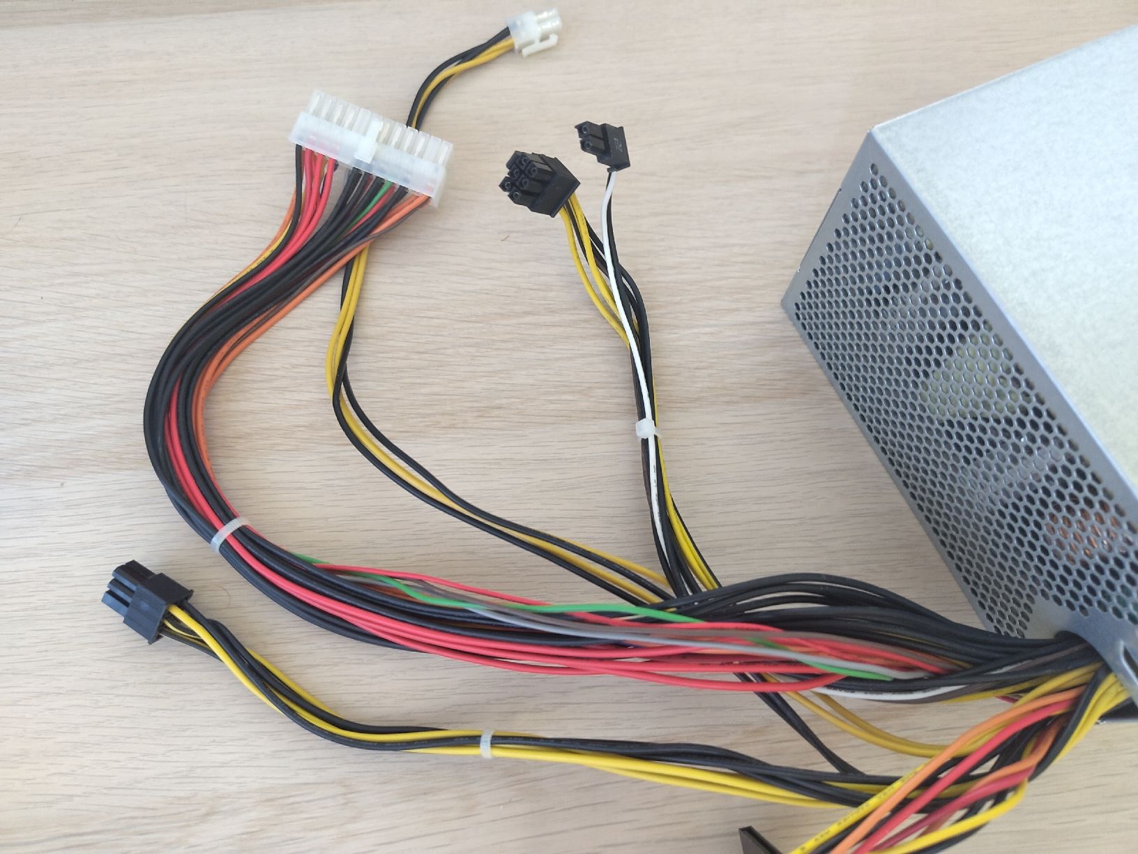 Elektronikbauteil: Powersupply 420W | HP  – Defekt aus Rüeggisberg von NoahEliaHiltbrunner 2