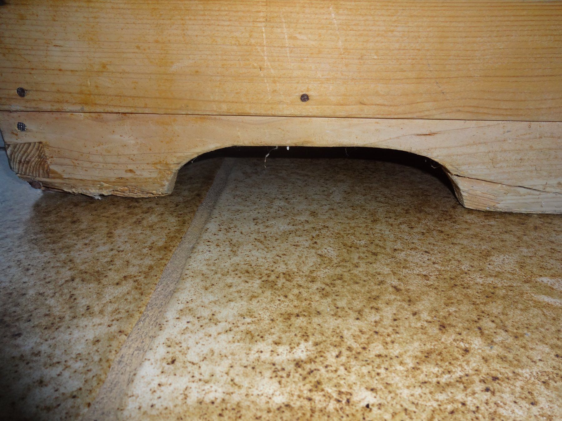 Schränke: Antiker Schrank, Massivholz – Gebraucht aus Elsau von Weiher70 9