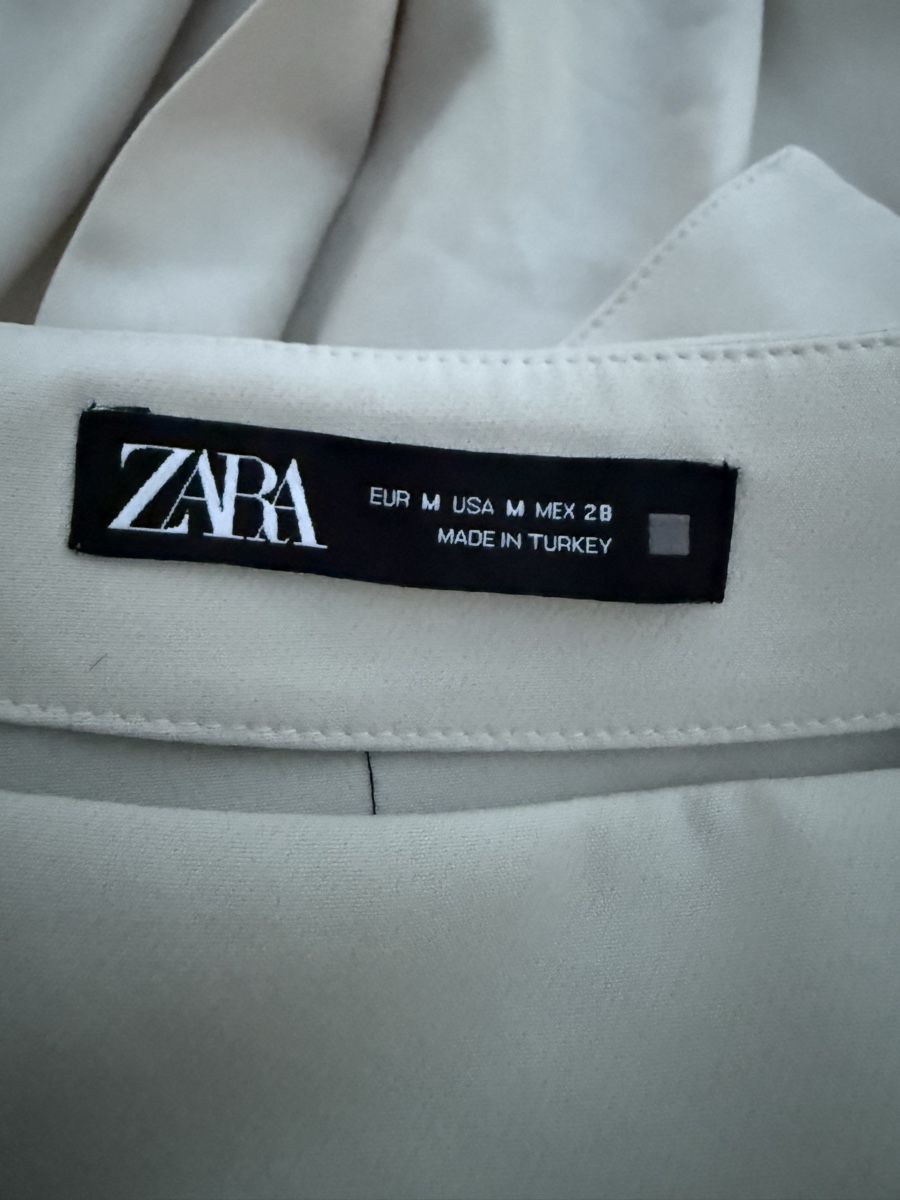 Zara Jupes: Rock, Zara, Grösse M – D'occasion à Anglikon par Haraldinho 1