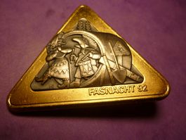 BASEL 1992 GOLD