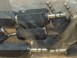 Klinken-Adapter Klinkenstecker 2.5 mm - Buchse 3.5 m (A148)