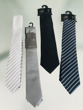 1 (von 4) NEUWERTIGEN  Krawatten / 100% Polyester oder Seide