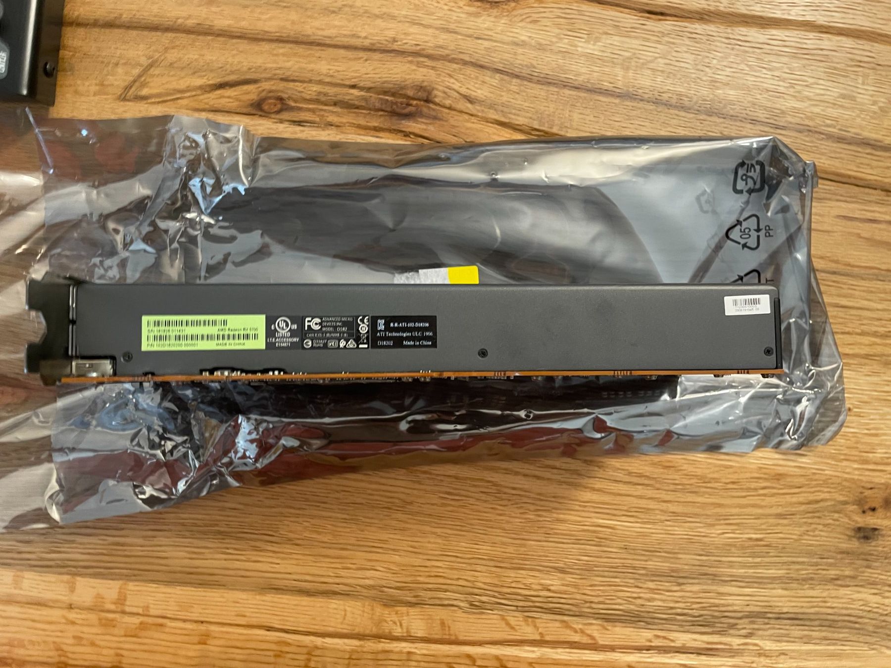 Amd Grafikkarten: AMD RX 5700 8GB – Gebraucht aus Lugano von kev_xq6v 1