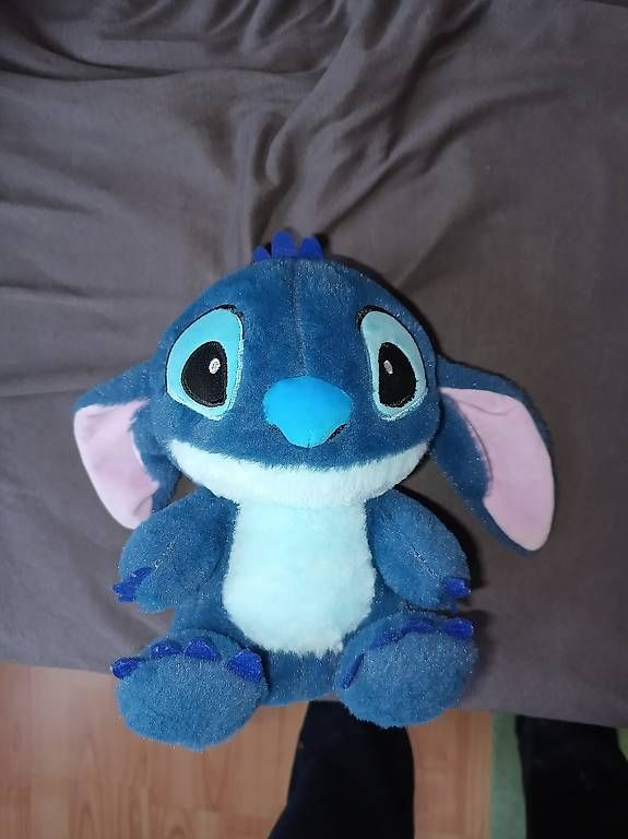 Disney Spielzeuge: Plüschtier Stofftier Stitch – Neu und originalverpackt aus Schönenbuch von Mobbi72