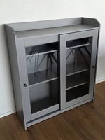 IKEA HAUGA Vitrine / grau / 105x116x36 cm