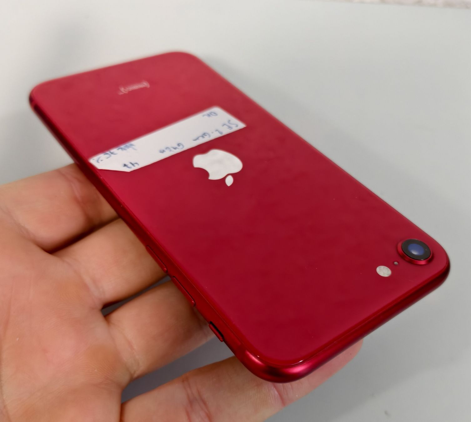 Apple Portables: iPhone SE 2020 Rot – D'occasion à Ehrendingen par Rocky985 3