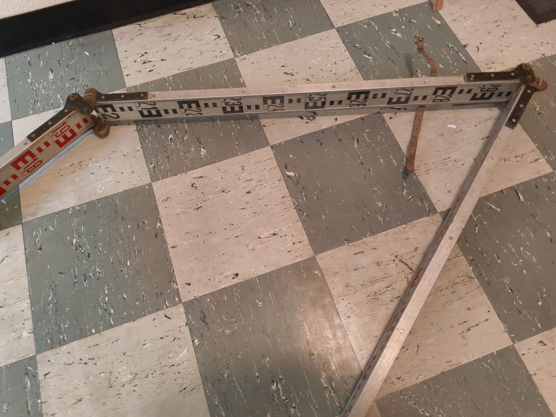 Tutti gli attrezzi: 4M Klappmeter Deko Bau Midcentury – Usato da stettlen venduto da VintageBern_ch 2