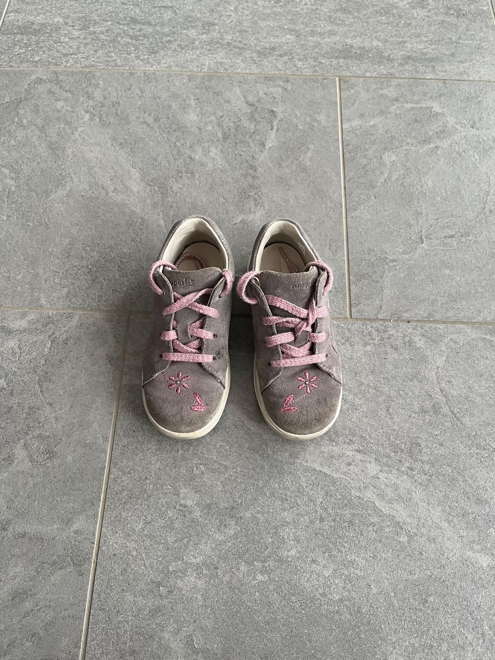 Superfit Schuhe für Jungen: Turnschuhe – Gebraucht aus Lommiswil von Blusti