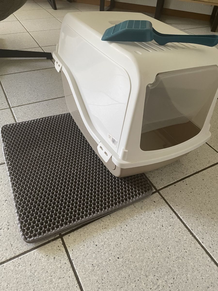 Liege- & Schlafplätze: Accessoires pour chat  – Gebraucht aus Rennaz von Loraccar