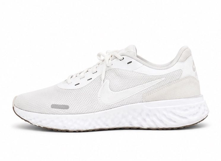 Nike Herrenschuhe: Nike Revolution 5 – Gebraucht aus Kriens von Asantos3 3