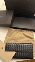 Bottega Veneta Continental Wallet – Schwarz – Brandneu