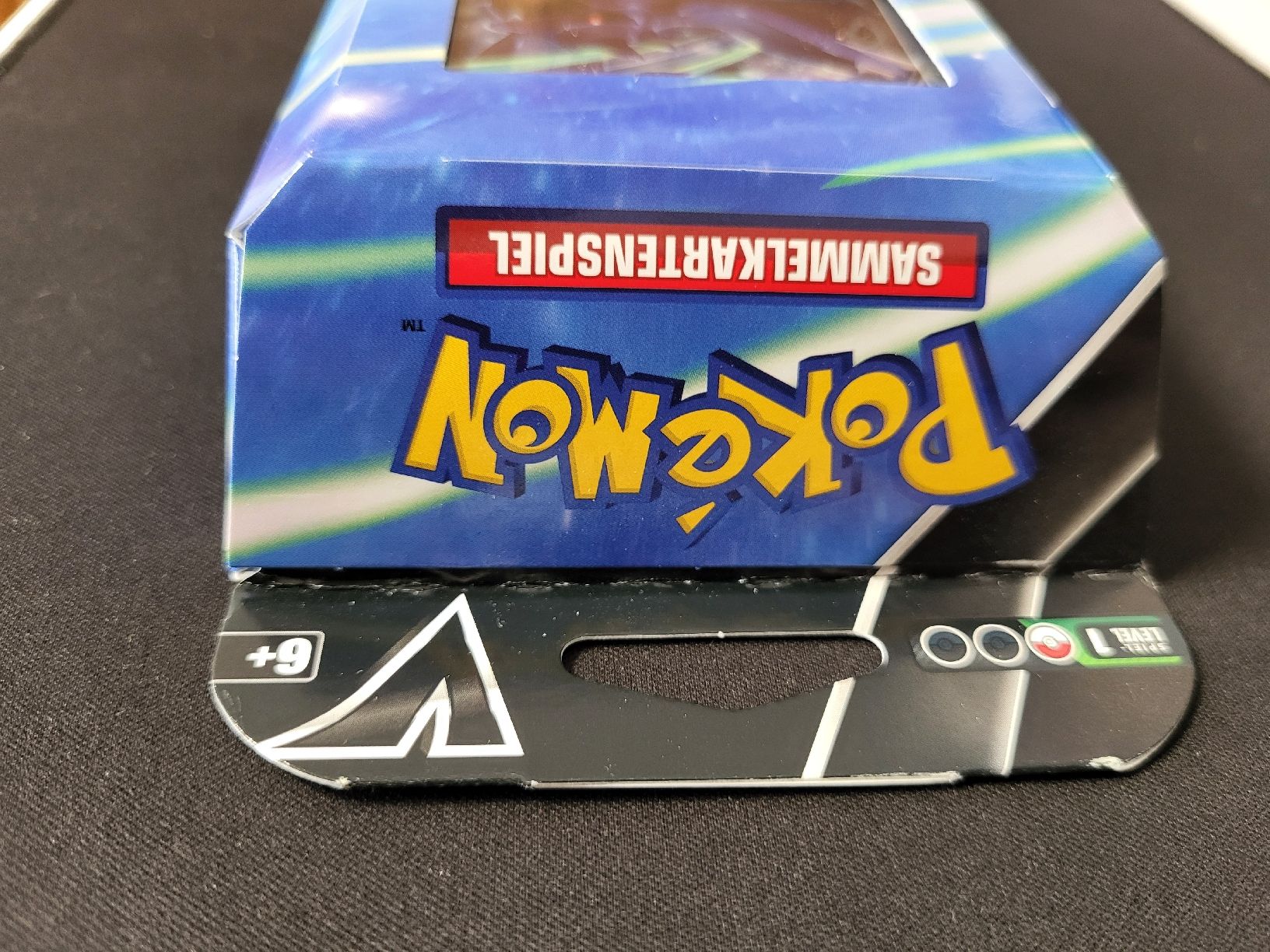 Pokémon Carte collezionabili: Pokémon TCG V-Kampfdeck Krarmor (DE) – Nuovo e nell'imballaggio originale da Benken SG venduto da WALUK 5