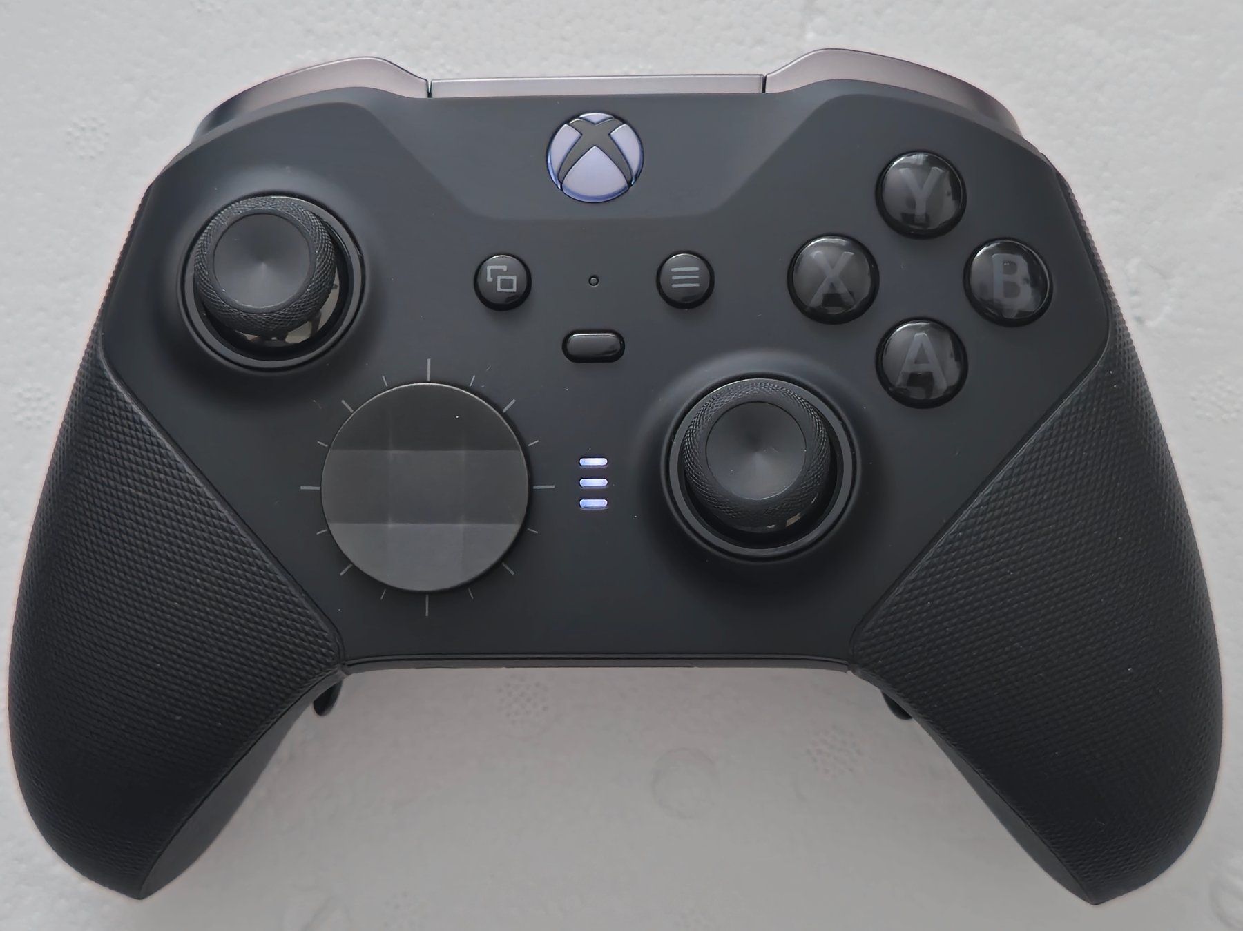 Microsoft Controller: Xbox Elite 2 Controller/wie Neu – Usato da Basel venduto da Honest
