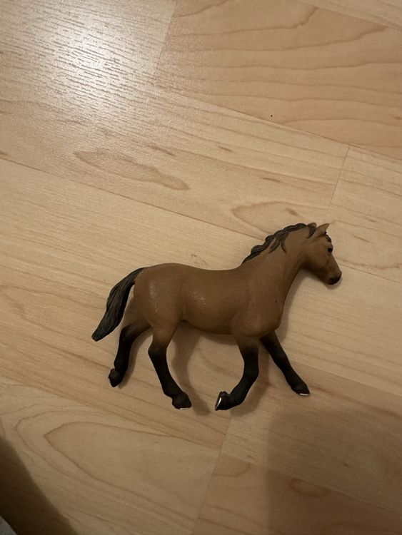 Schleich Spielzeuge: Schleichpferd, Quarterhorse – Gebraucht aus Uster von Nicman67 1