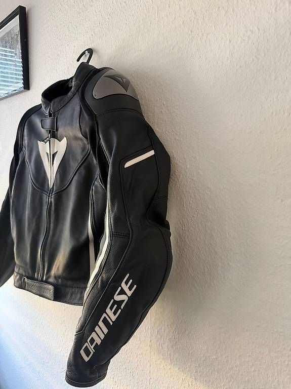 Dainese Giacche: Dainese femme cuir – Usato da Meyrin venduto da Ernes.01