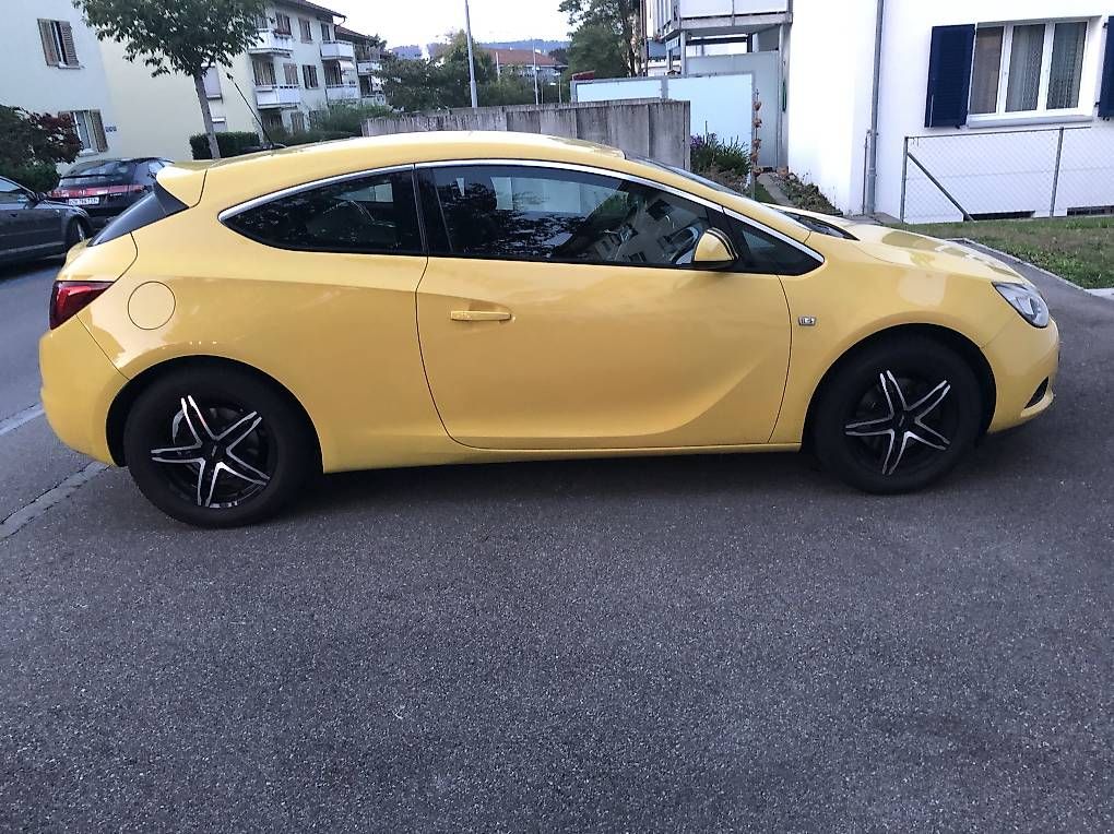 Autos: Opel astra GTC – D'occasion à Zürich par man_8hys