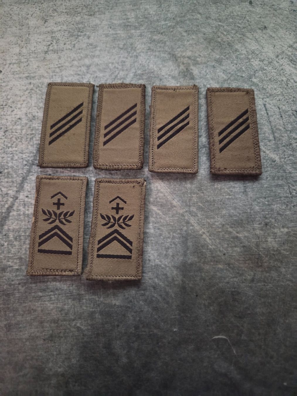 Schweizer Armee Uniformi: 6 patch militaires suisses – Usato da Onex venduto da GarageCollector