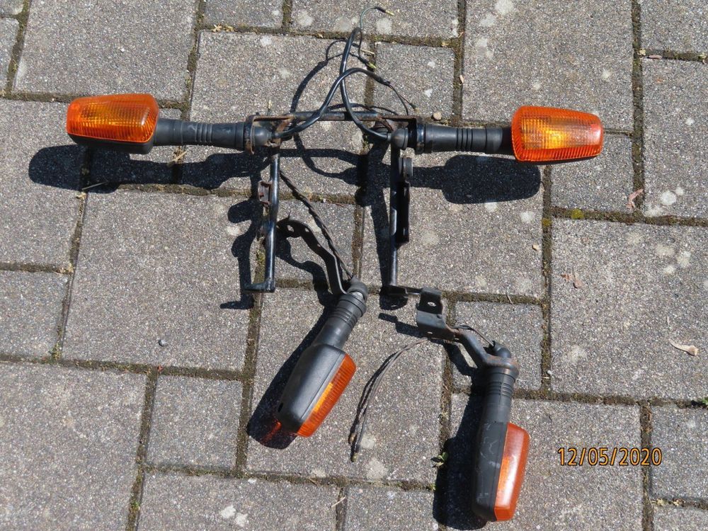Tassenstößel Niederhalter Für Yamaha XJ 550 XJ 650 XJ 750 XS 750 XS 850