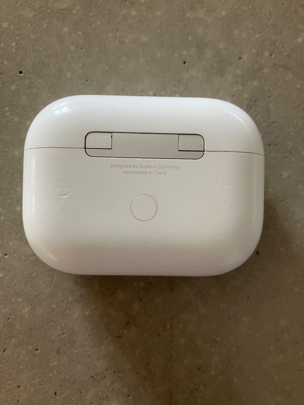 Apple Cuffie: Apple AirPods Pro 1 Charging Case – Usato da Lausanne venduto da mr.v 2