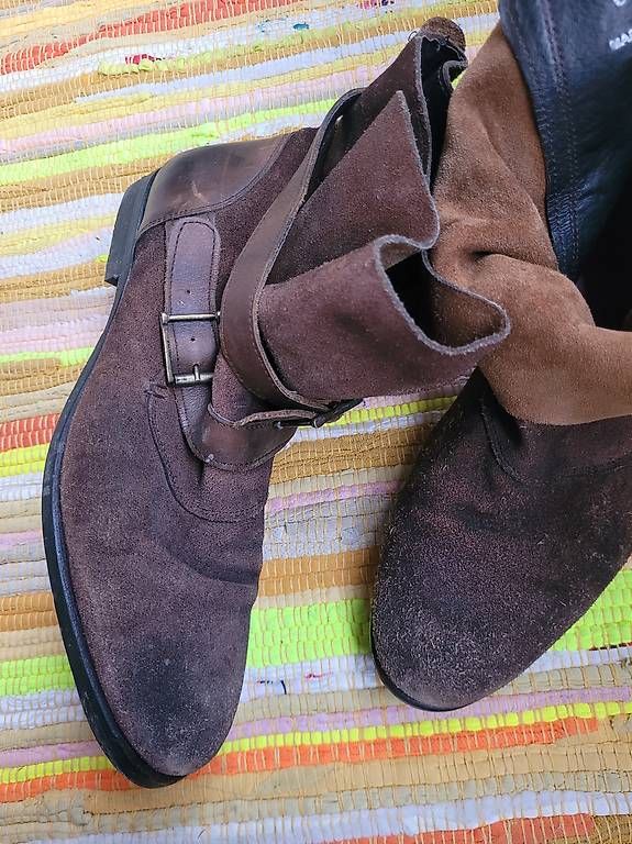 Chaussures femmes: wunderschöne Wildlederstiefeletten 40 – D'occasion à Winterthur par Grissini7 1