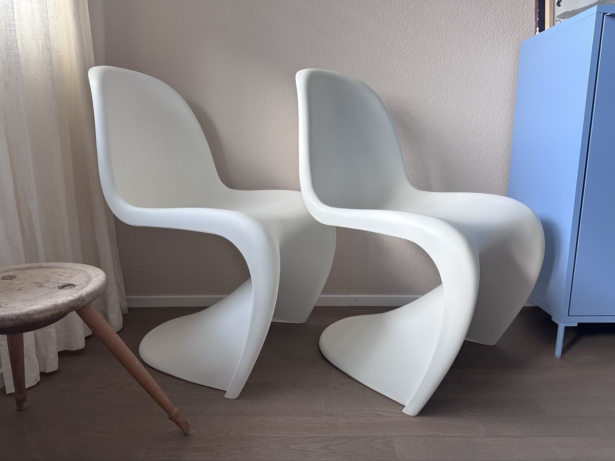 Vitra Sedie: 2x Vitra Panton Stuhl Weiss – Usato da Luzern venduto da cam_f7qx