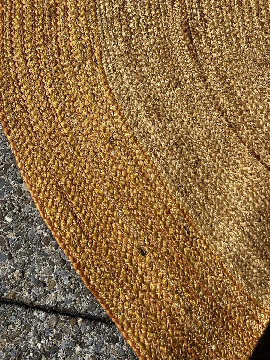 Pfister Tappeti: PFISTER Jute Teppich Ocker Rund 165cm Innen oder Aussen – Usato da Schaffhausen venduto da vandemonian 3
