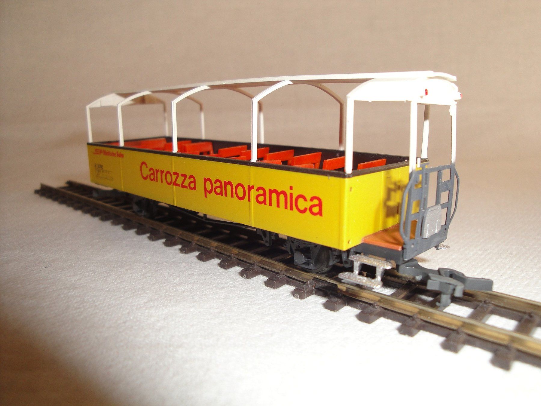 Modellini di ferrovie: D+R Modellbahn RhB-Aussichtswagen B2 2098 Berninabahn – Nuovo e nell'imballaggio originale da Wolfwil venduto da heinzs3575 1