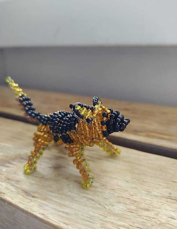 Disney Figuren: Handgemachte Perlenfiguren  Delfin, Schäferhund und Ente – Gebraucht aus Lyss von osa_9v55 1