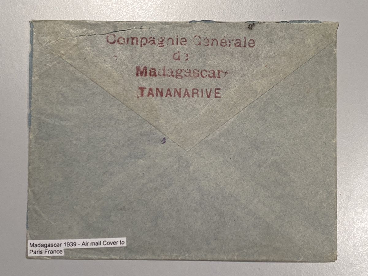 Tutti i francobolli: Madagaskar 1939, Air Mail Cover nach Paris – Usato da Küssnacht a. Rigi venduto da Unique-Valuable 1