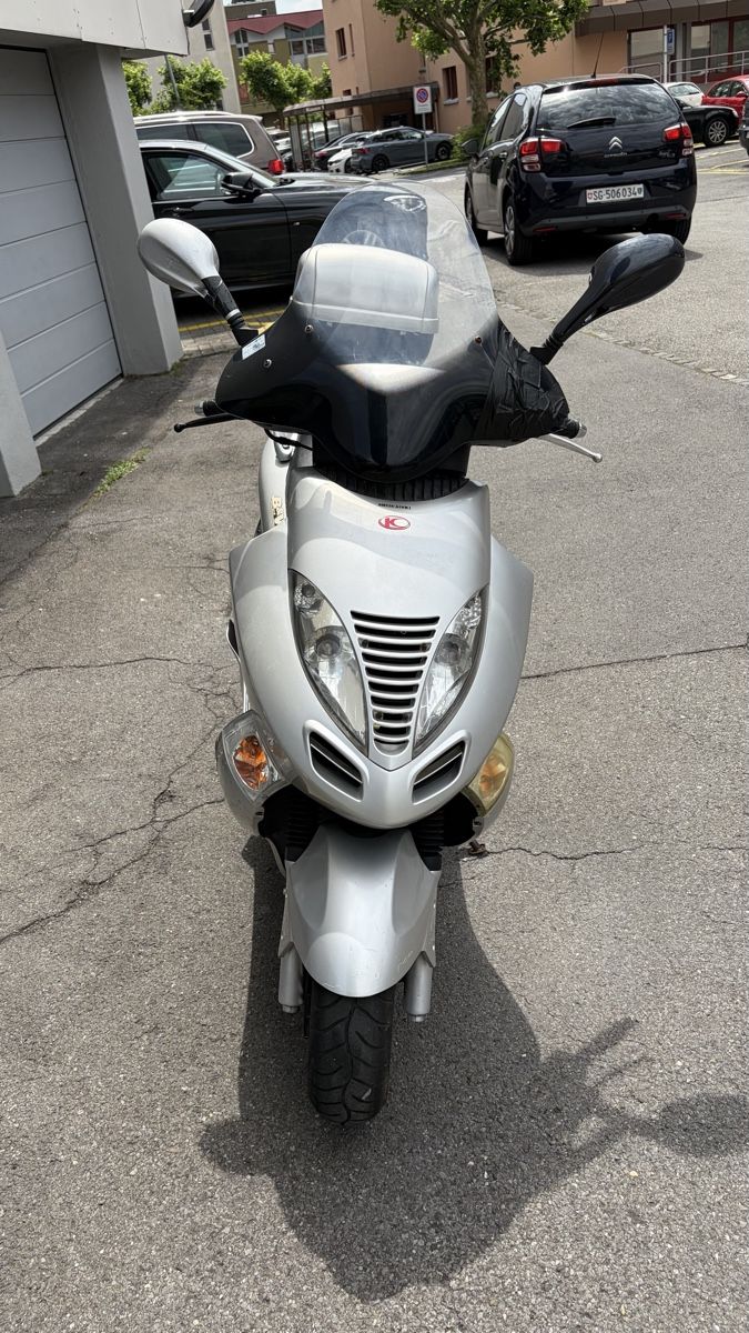Kymco Scooter: Kymco 125cc – Usato da Sargans venduto da sargans2015 1