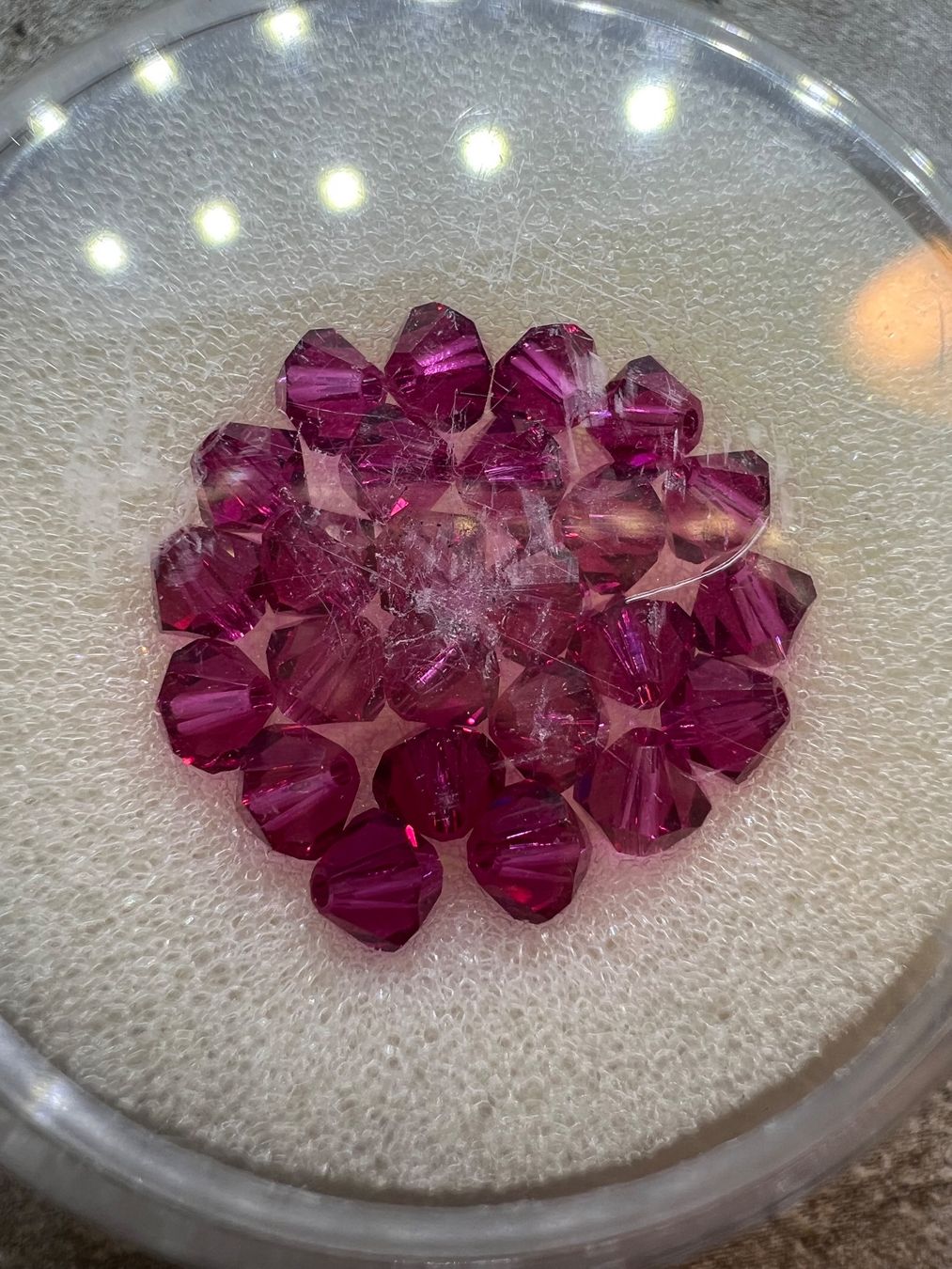 Perles (synthétiques): Swarovski Perlen 4mm – Neuf avec emballage d'origine à Stein AG par Anastasia_Asya