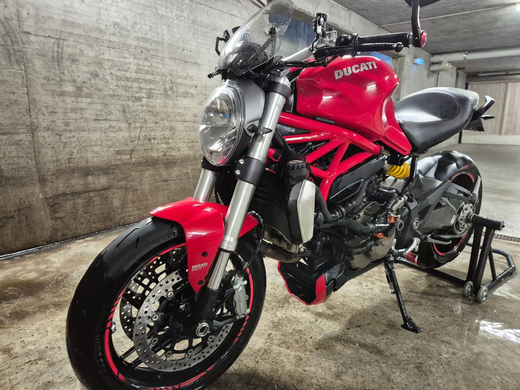 Ducati Strada: DUCATI MONSTER 1200 2014 – Usato da Schliern b. Köniz venduto da RANIA26