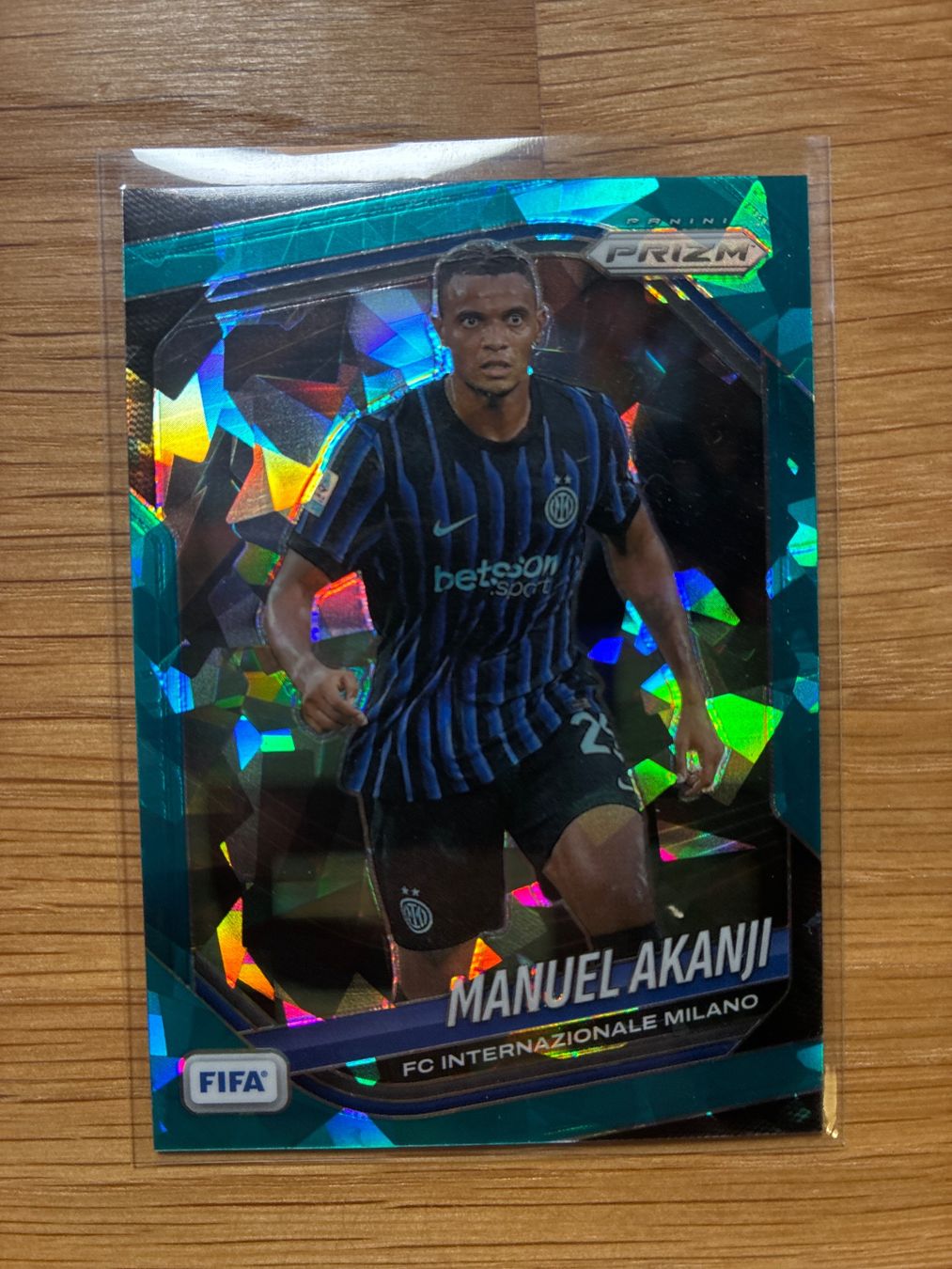 Topps Carte collezionabili: Panini Prizm Manuel Akanji Inter /99 – Usato da Solothurn venduto da MegaDaggi