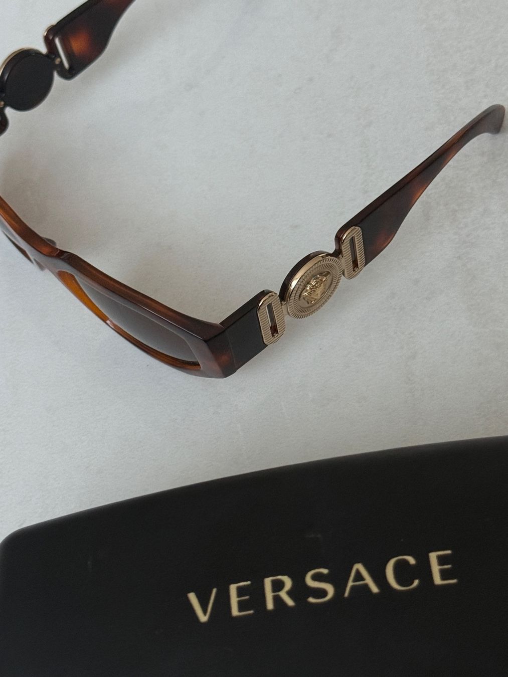 Versace Occhiali & Lenti: Versace Sonnenbrille – Usato da Richterswil venduto da sho_6cfh 2