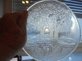 Glasteller mit Bäumen und Blumen DM 20 cm