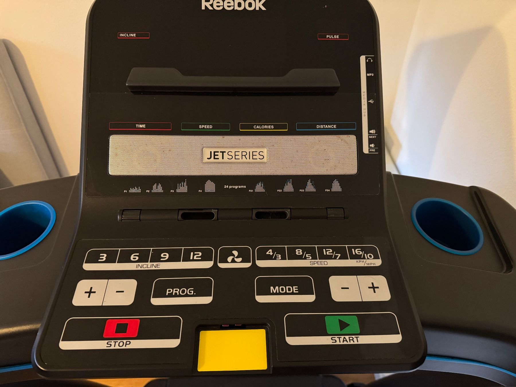 Lade-, Silier- & Transportwagen: Laufband Reebok JET Series – Gebraucht aus Mägenwil von zah_n7jn 3