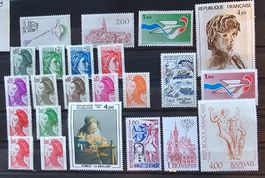 FRANCE timbres neufs ** ~1975-82